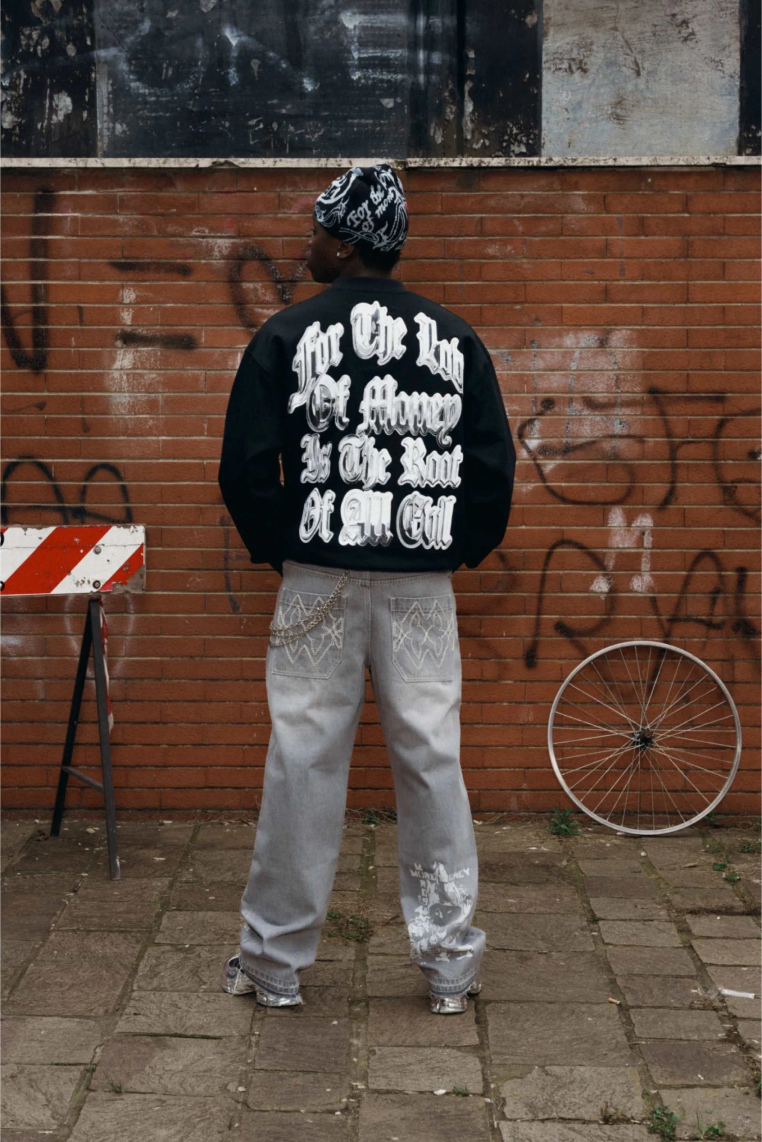 WMC X MM BULLDOG SWEATER 5 WMC X MM BULLDOG SWEATER - Image 5