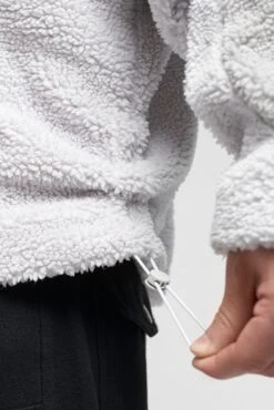 MULTIFACED FLEECE CONCRETE 12 MULTIFACED FLEECE CONCRETE -Ralph Lauren Clothing Store 4