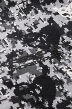 DIGITAL LOVE ZIP GREY -Ralph Lauren Clothing Store DSC 16967