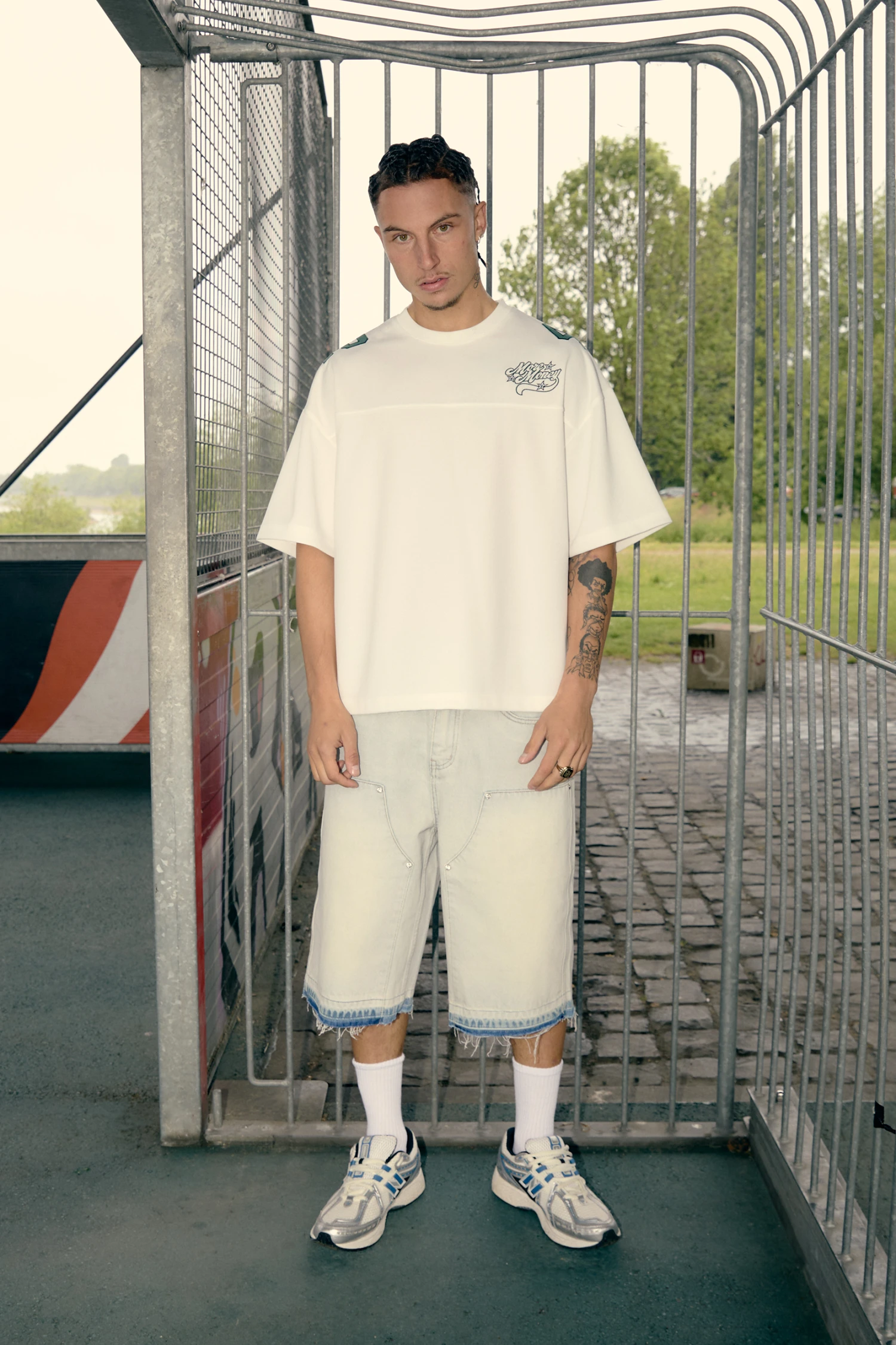 RHINESTONE CARPENTER JORTS BLUE 2 RHINESTONE CARPENTER JORTS BLUE - Image 2