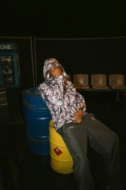 BANDZ WINDBREAKER BLACK 11 BANDZ WINDBREAKER BLACK -Ralph Lauren Clothing Store unbenannt 95